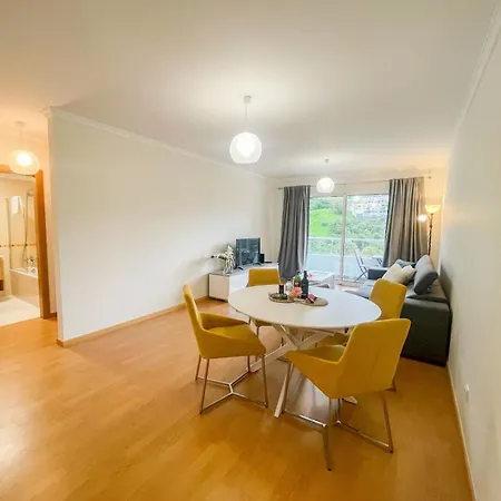 Sandie's Serene * Caniço