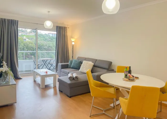 Sandie's Serene Apartament Caniço