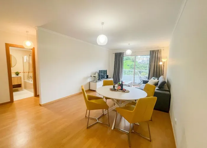 Sandie's Serene * Caniço